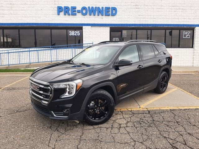 2024 GMC Terrain AT4