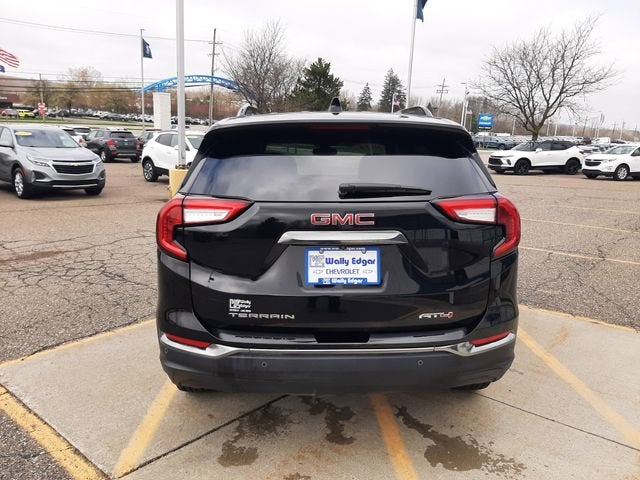 2024 GMC Terrain AT4