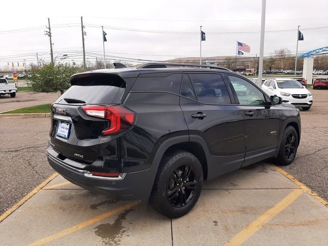 2024 GMC Terrain AT4