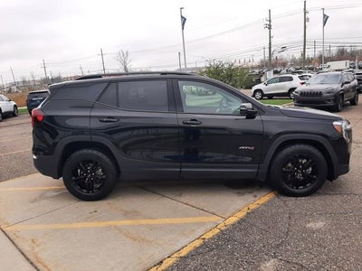 2024 GMC Terrain AT4