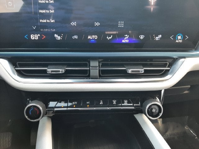2024 Chevrolet Equinox EV 2LT