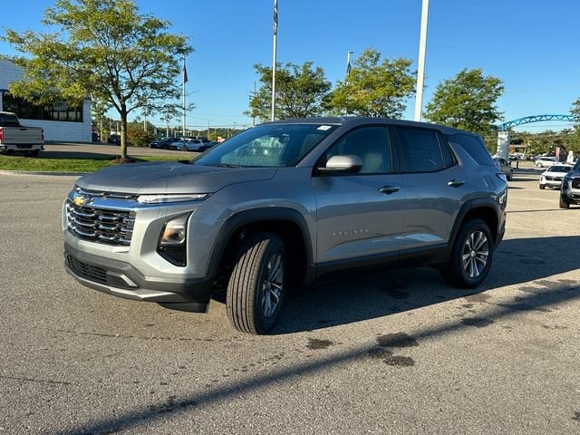 2027 Chevrolet Equinox LT - Photo 10