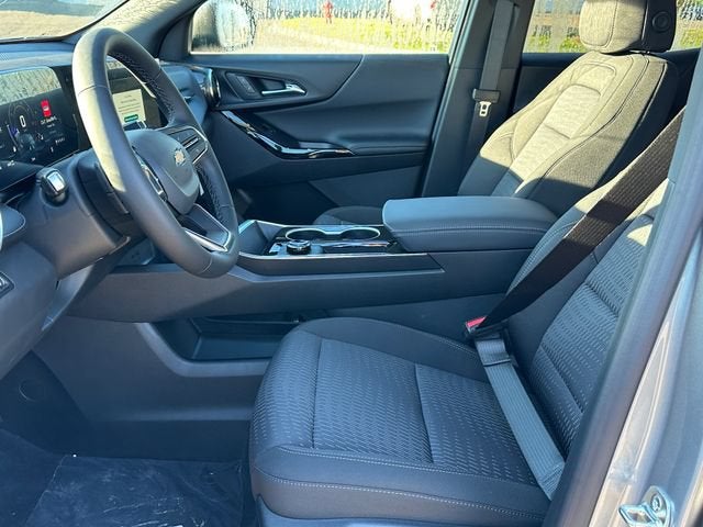 2027 Chevrolet Equinox LT - Photo 27
