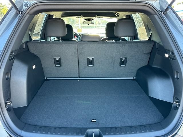 2027 Chevrolet Equinox LT - Photo 28
