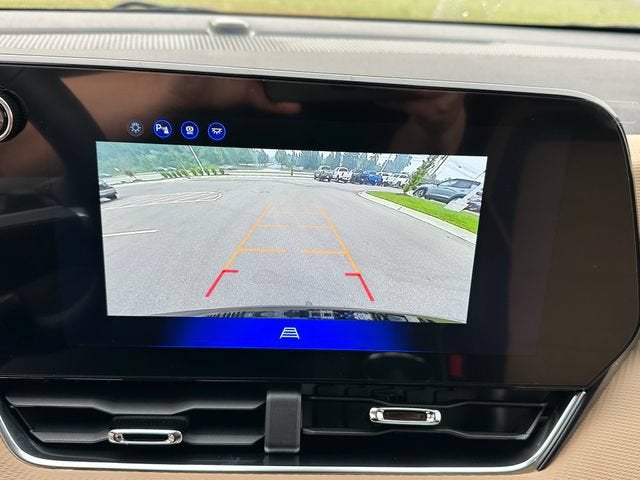 2027 Chevrolet Equinox ACTIV - Photo 6