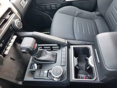 2024 Toyota Tacoma 4WD SR5