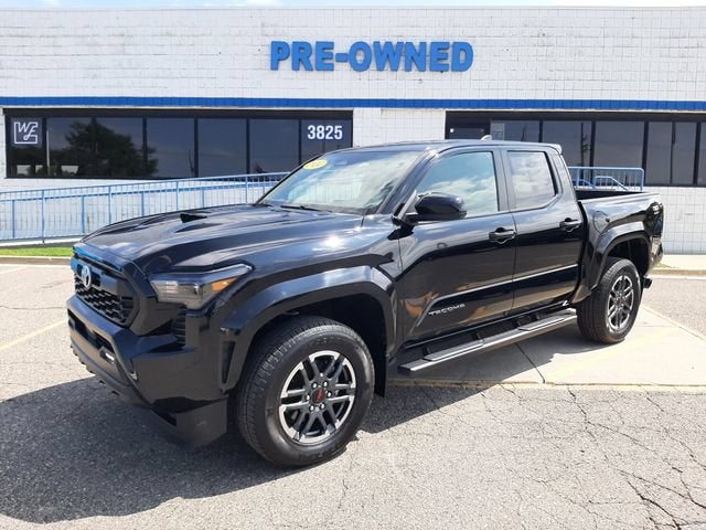 2024 Toyota Tacoma 4WD SR5
