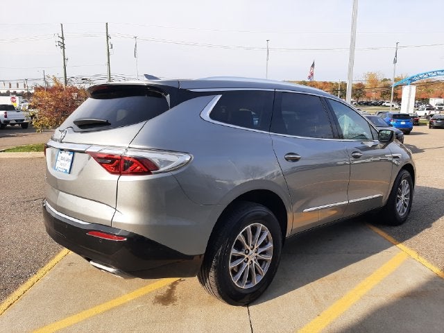 2024 Buick Enclave Essence