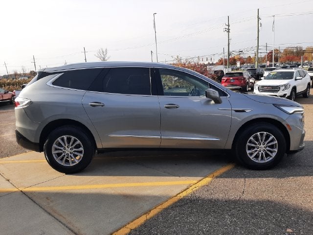 2024 Buick Enclave Essence