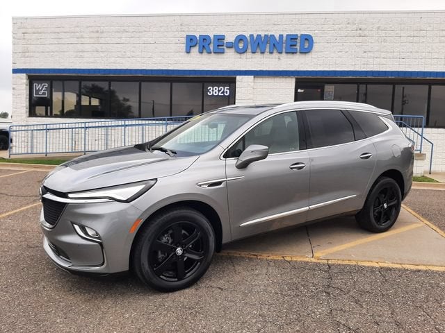 2024 Buick Enclave Essence