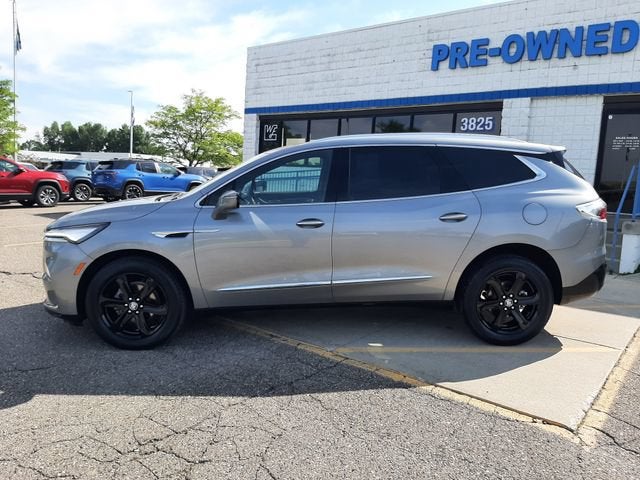 2024 Buick Enclave Essence