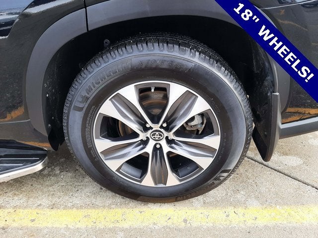 2022 Toyota Highlander Hybrid XLE