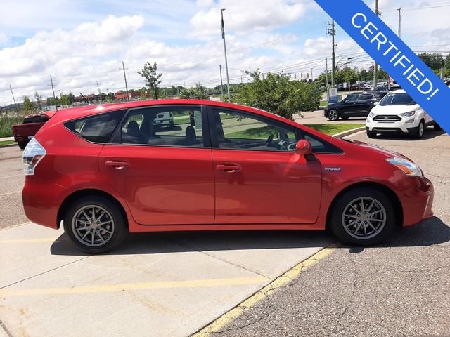 2013 Toyota Prius v Three