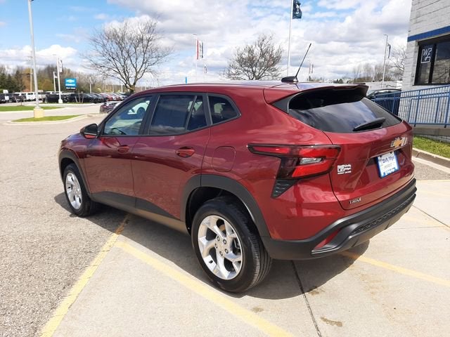 2024 Chevrolet Trax LS