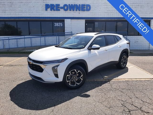 2024 Chevrolet Trax LT's photo
