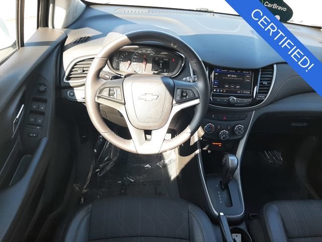 Used 2022 Chevrolet Trax LT with VIN KL7CJPSM1NB558631 for sale in Lake Orion, MI